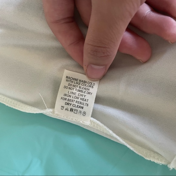 ALTARD STATE DRESS - Picture 16 of 16